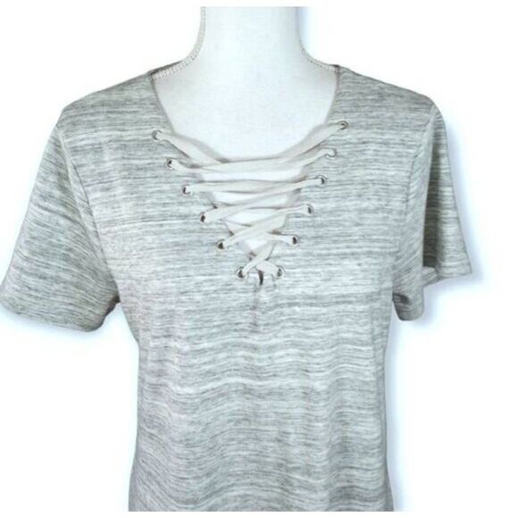 NEW YORK & COMPANY GRAY LACE UP TEE-SHIRT DRESS SZ.L EUC. - Picture 3 of 8